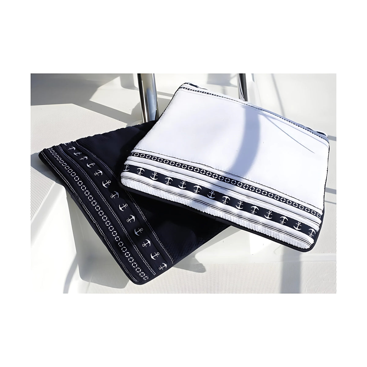 Tappetini Antiscivolo Marine Business Bianco e Blu su Coperta Barca