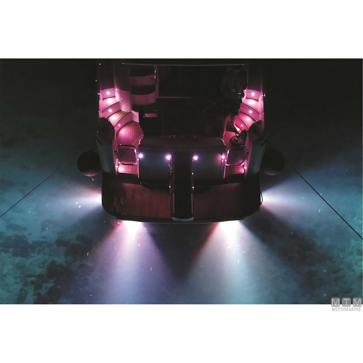 Astel Marine luce di cortesia LED RGB Arcus acciaio inox — Basso 60°