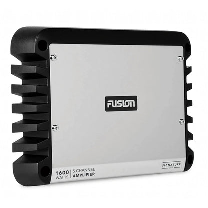 Amplificatore marino Fusion Signature SG-DA51600 dettaglio connessioni