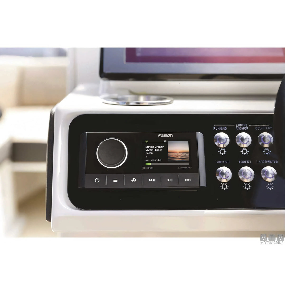 Fusion MS-RA670 stereo marino — Stereo MS-RA670