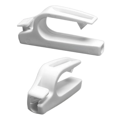 Coppia di agganci per parabordi Fend Fix in nylon bianco, progettati per il fissaggio rapido su battagliole tubolari con diametro da 20 a 25 mm.
