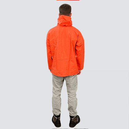 Giacca antipioggia OCEAN Offshore Heavy (560 g/m²), impermeabile 20.000 mm. Con polsino interno anti-infiltrazione e chiusura a bottoni/placca frontale. dietro
