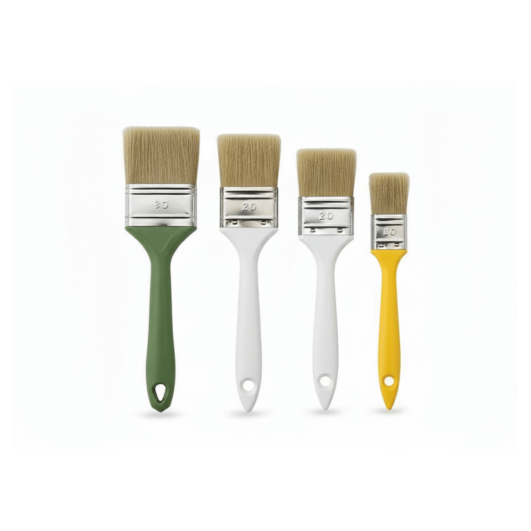 Set di 4 pennelli piatti eco in diverse misure, manici colorati verde, bianco e giallo, setole naturali