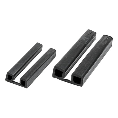 Profilo parabordo bottazzo in PVC nero con inserto bianco per scafi con giunzione scatolata, dimensioni 44x18 mm, rotolo da 24 metri.
