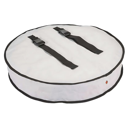 Sacca nautica porta salvagente anulare di colore bianco, realizzata in poliestere imbottito con interno in PVC. Diametro 680 mm, adatta per anulari da 600 mm.