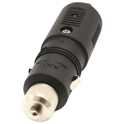Spina universale 12V per presa accendisigari nautica, dotata di fusibile interno di protezione e indicatore LED luminoso di colore rosso.
